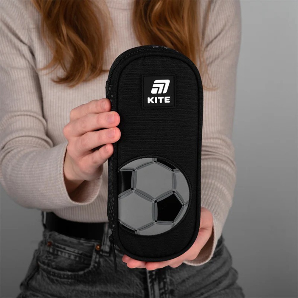 Пенал без наполнения Kite Football K25-599-4